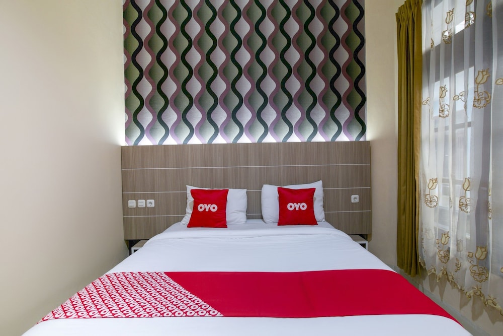 OYO 2320 Hotel Charvita 10/21