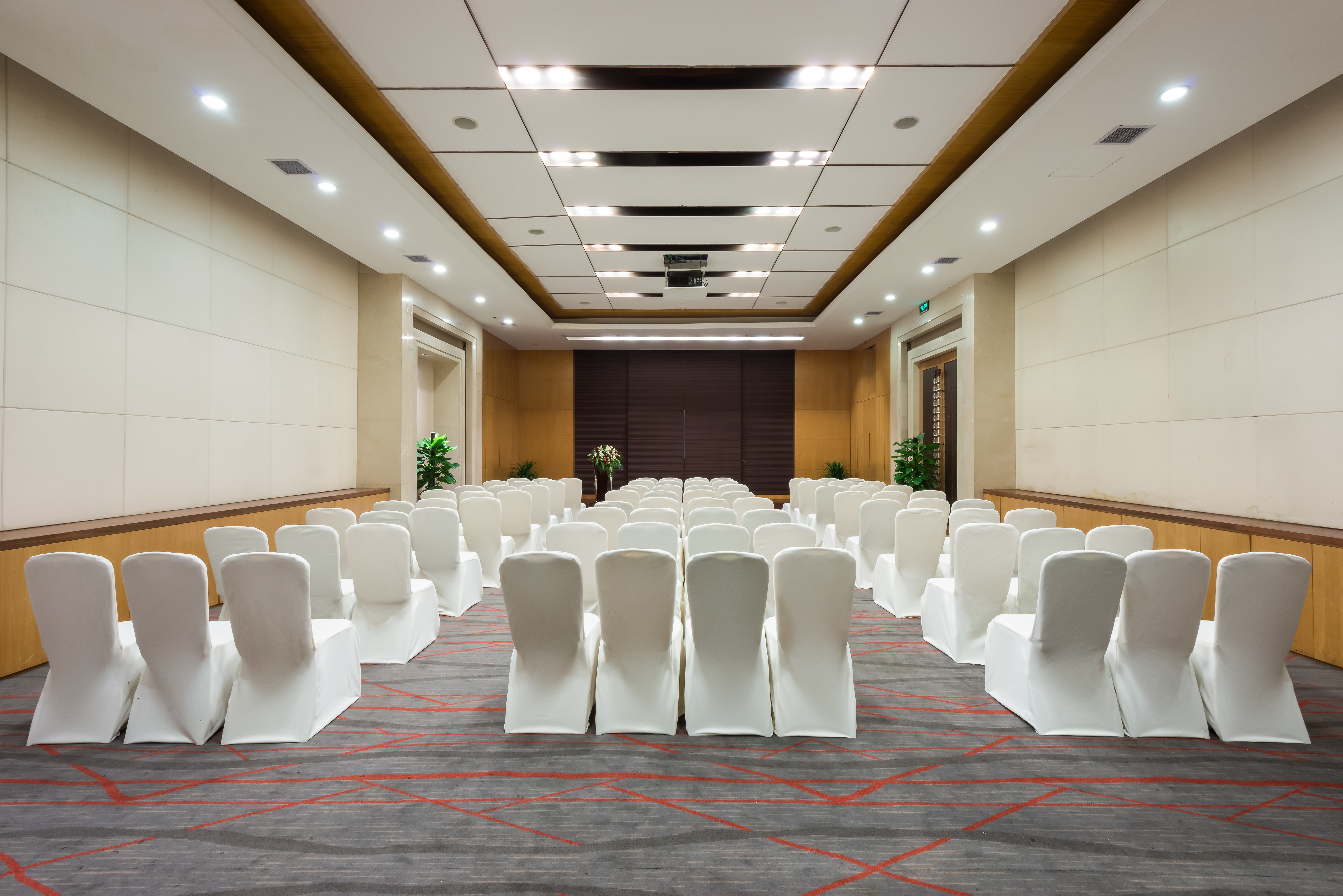 Crowne Plaza Xiangyang 36/50