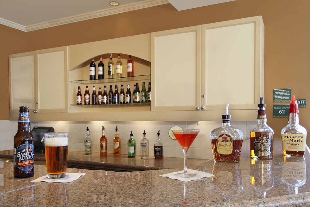 Hilton Garden Inn St. Charles 28/48