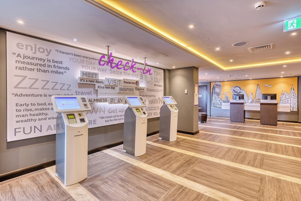 Lobby at Premier Inn Milton Keynes Central (Avebury Boulevard) Hotel, MILTON KEYNES