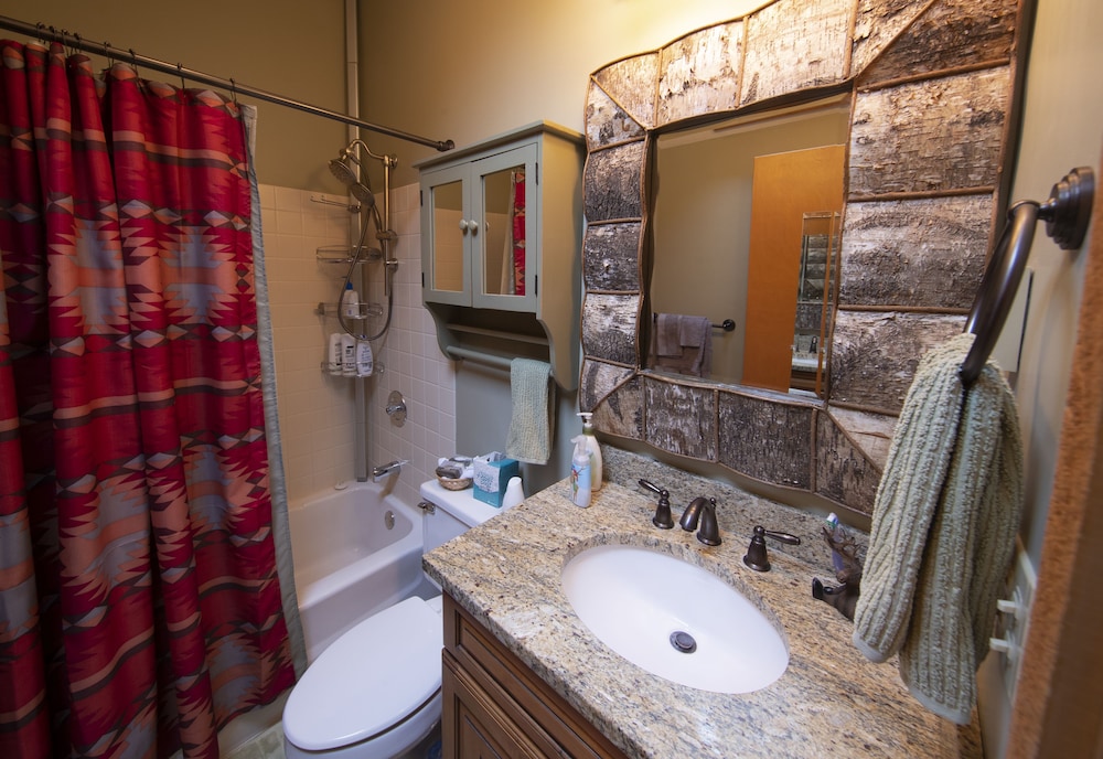 Okemo Mountain Lodging 34/42