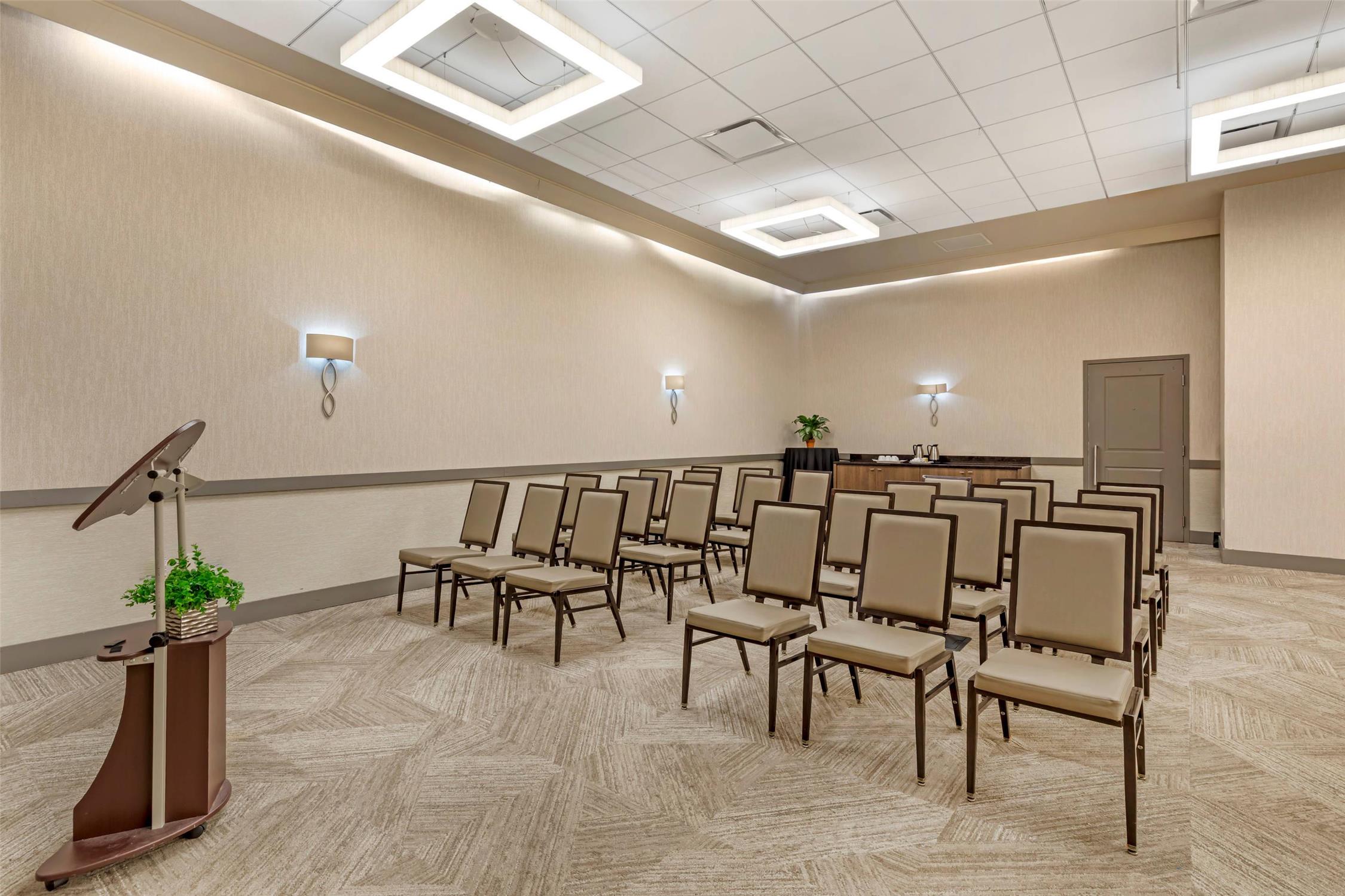 Cambria Hotel Philadelphia Downtown - Center City 42/60