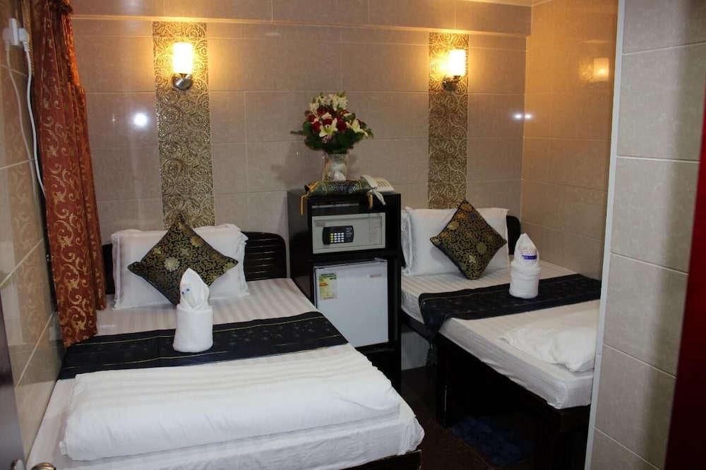 Om Guest House 33/74