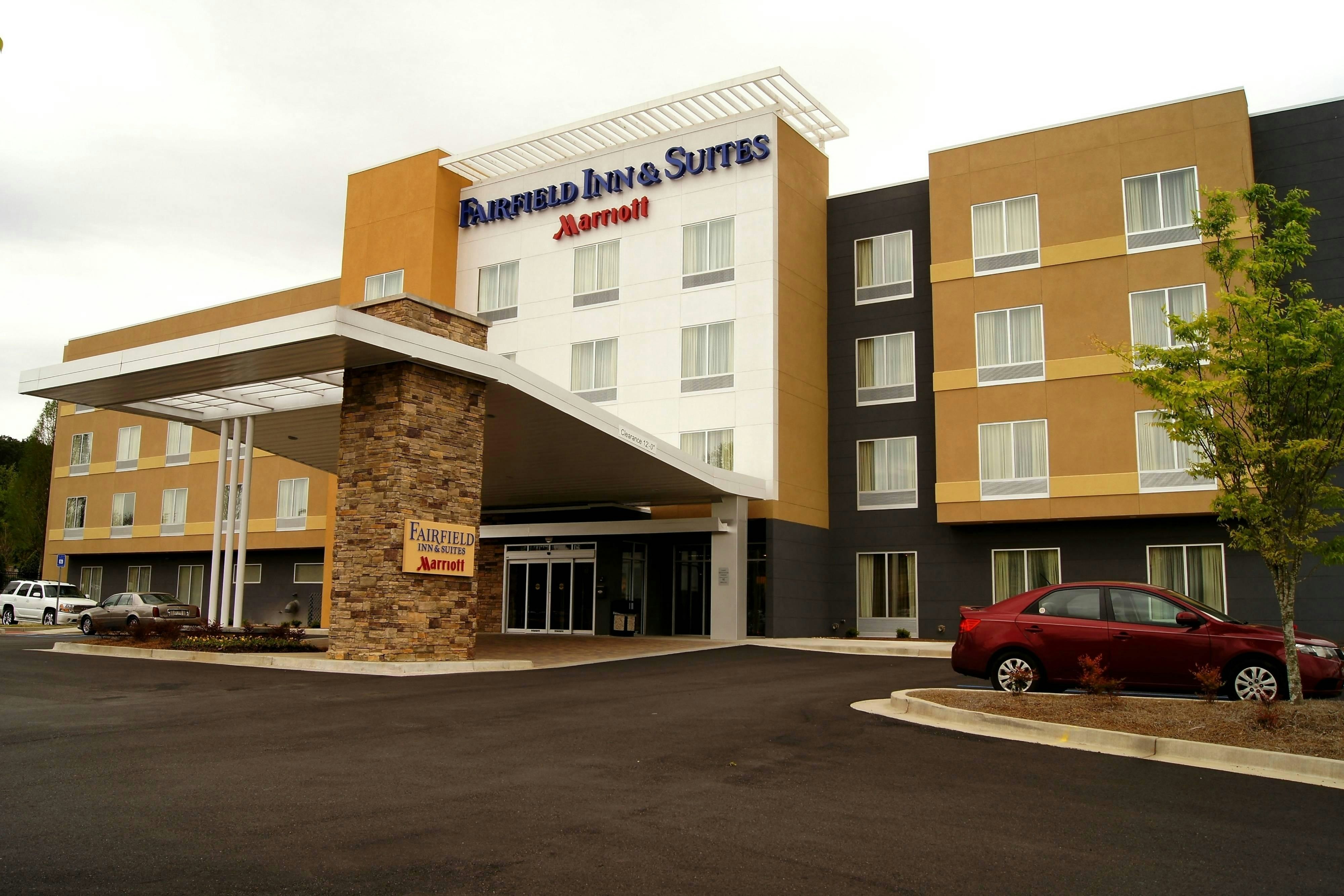Fairfield Inn Suites Atlanta Cumming Johns Creek 36/42