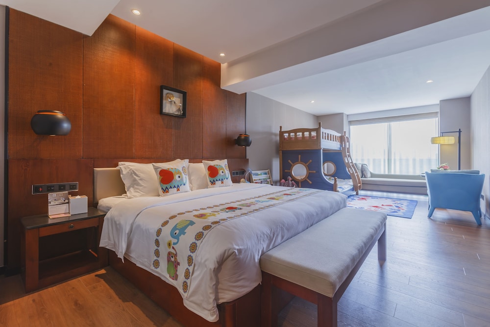 Jolie Vue Boutique Guilin 18/71