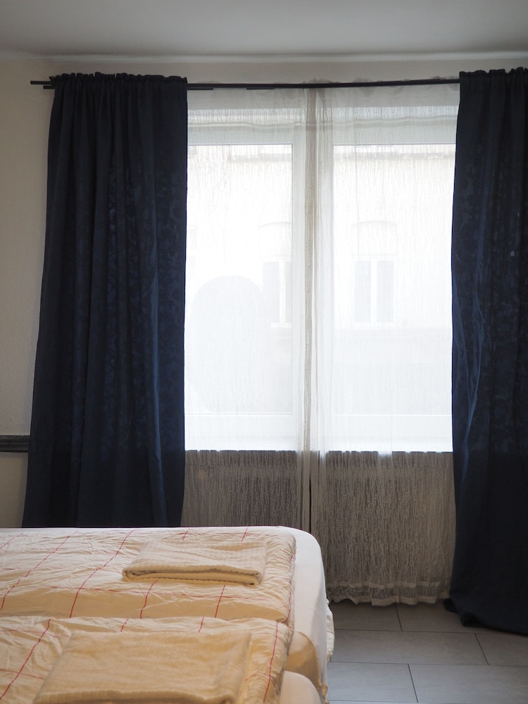 Hotel Garni Emir 17/50
