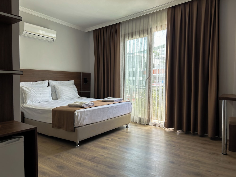 Gulluk Life Hotel 10/50
