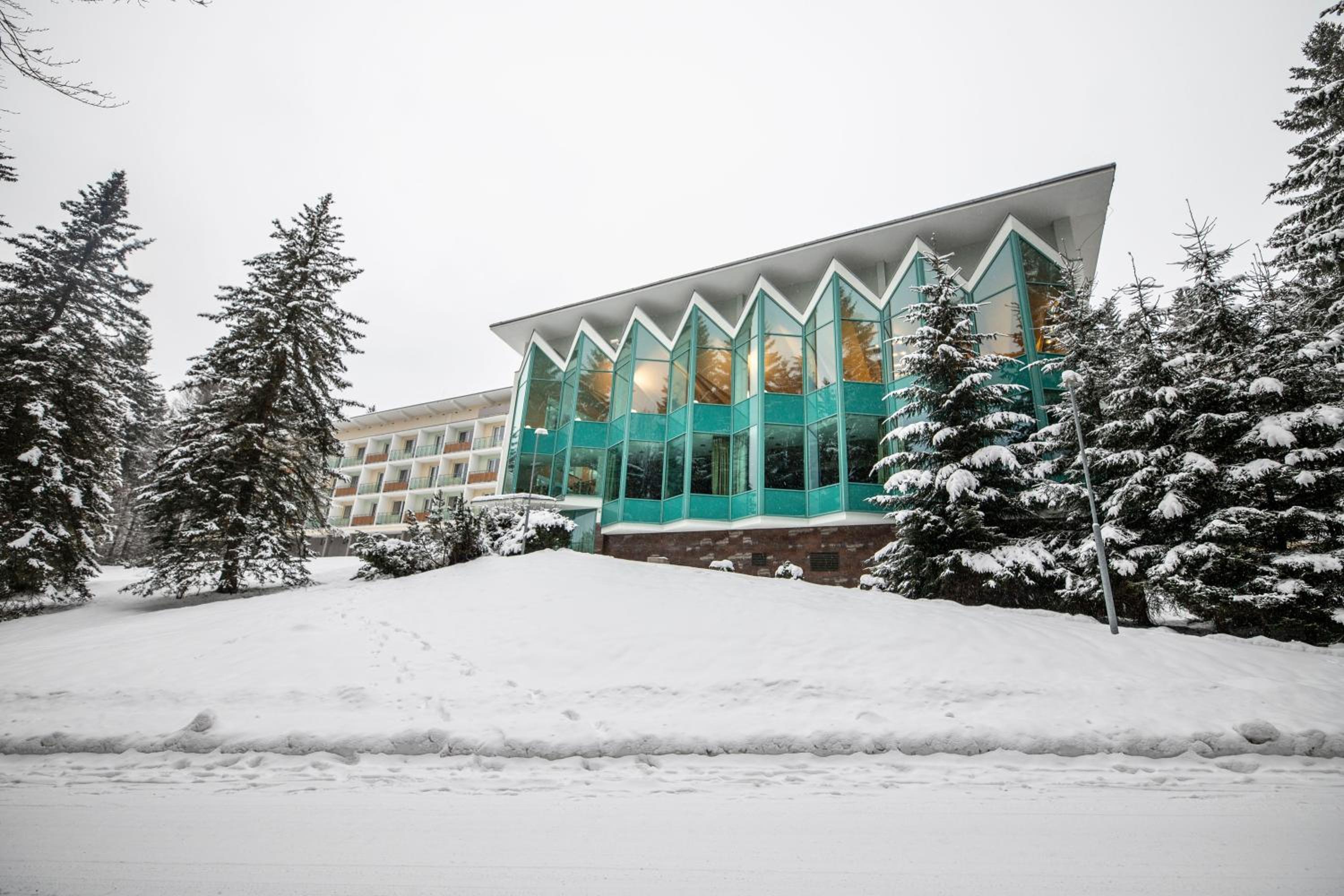 Interhotel Montana 4/58