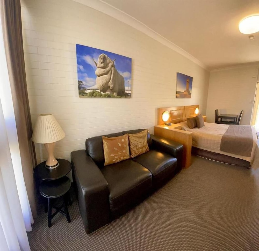 Goulburn Motor Inn 45/59