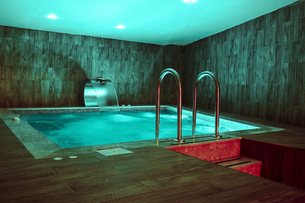 Vespia Hotel 52/70