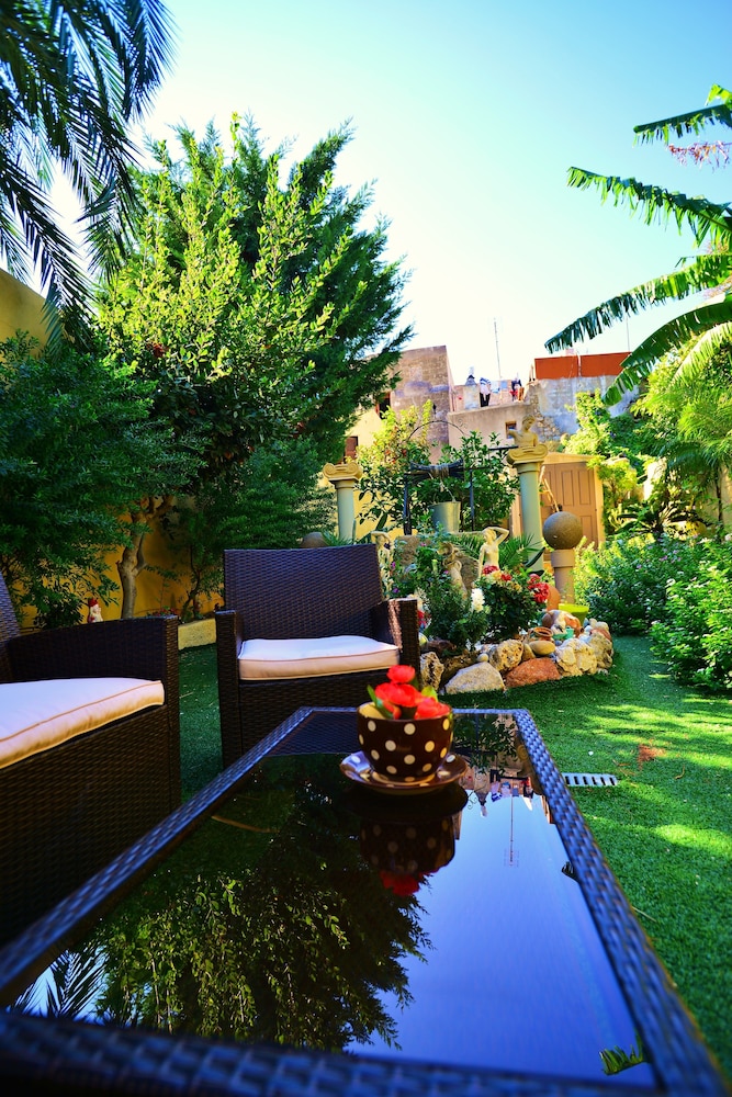 Olympos Pension 41/50