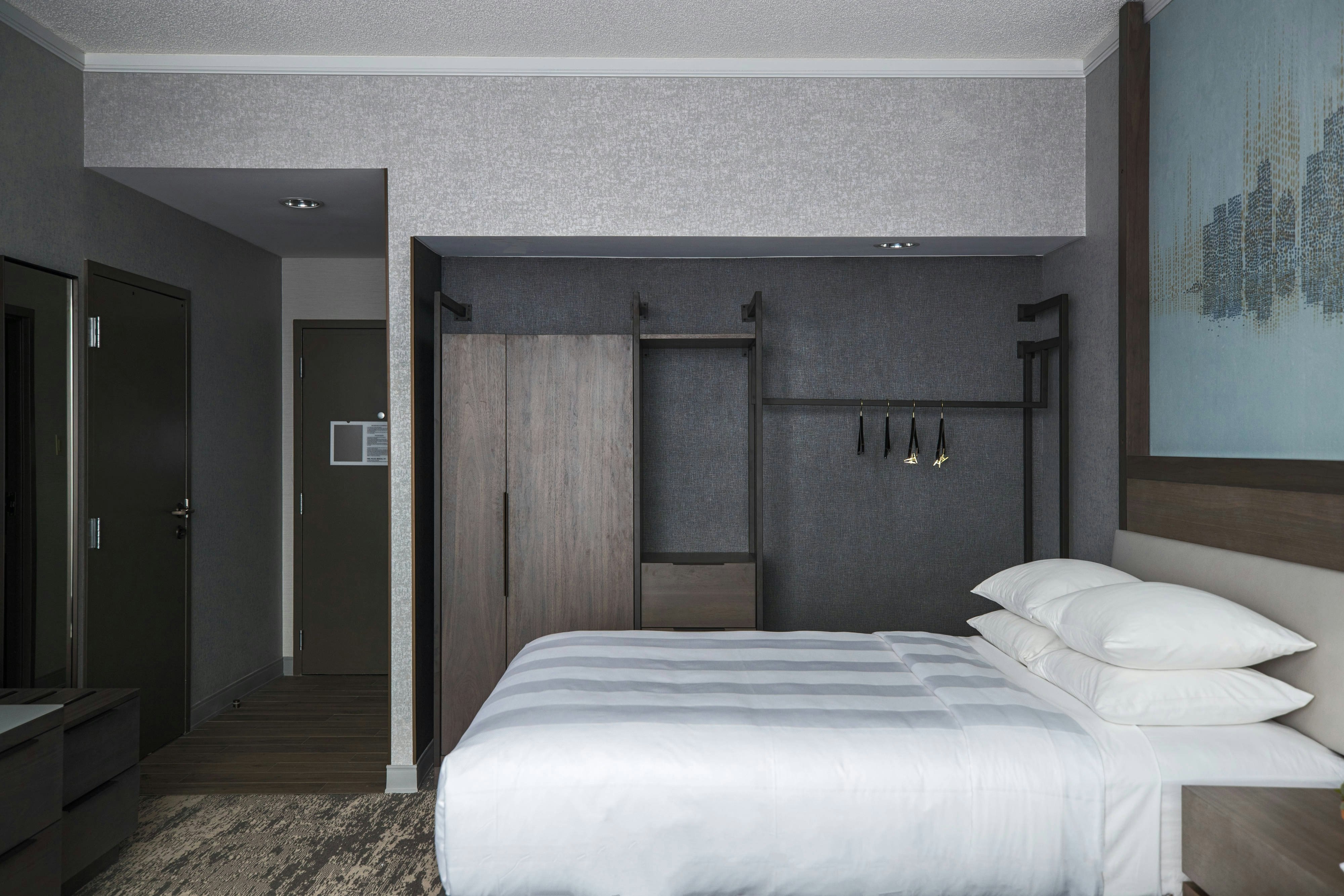 غرفة، The Courtyard by Marriott Chicago at Medical District/UIC 2/3