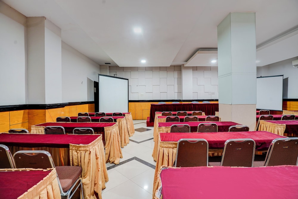 Townhouse Oak Padang near RTH Imam Bonjol formerly Bunda Hotel 47/60