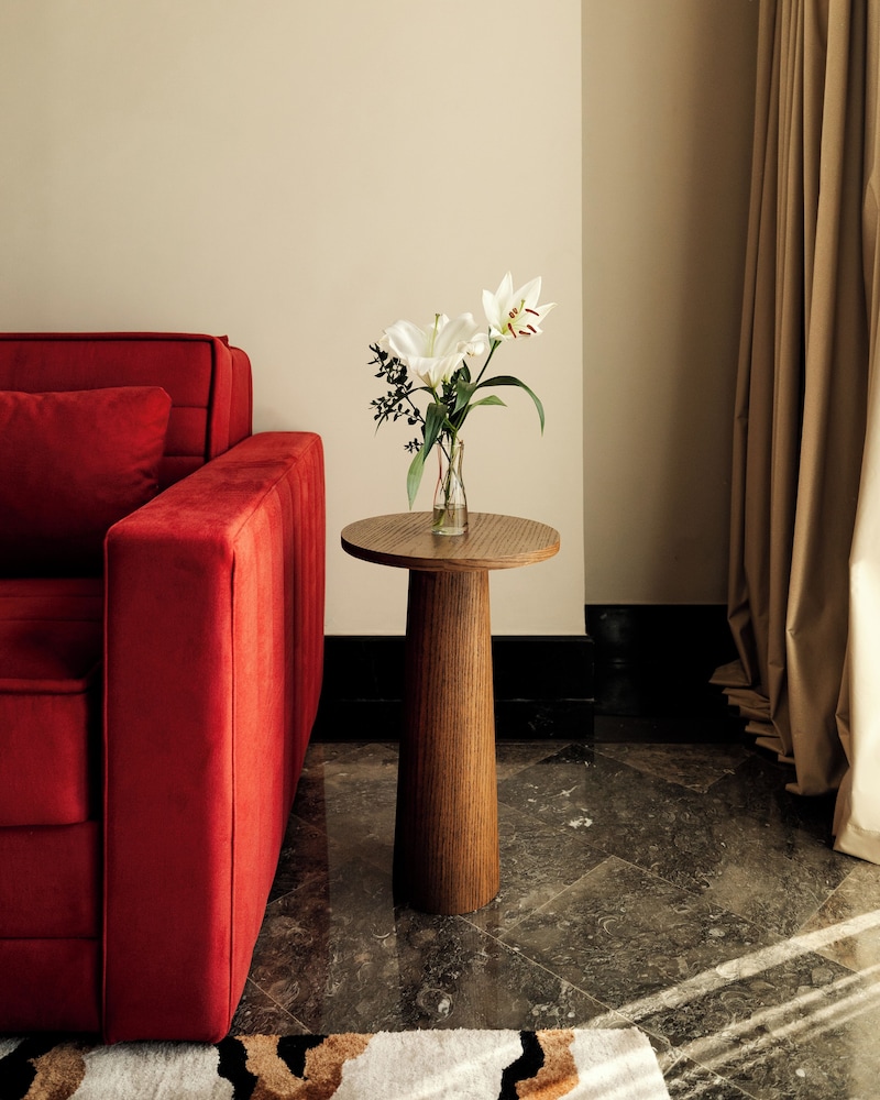 Marly Boutique Hotel 46/63