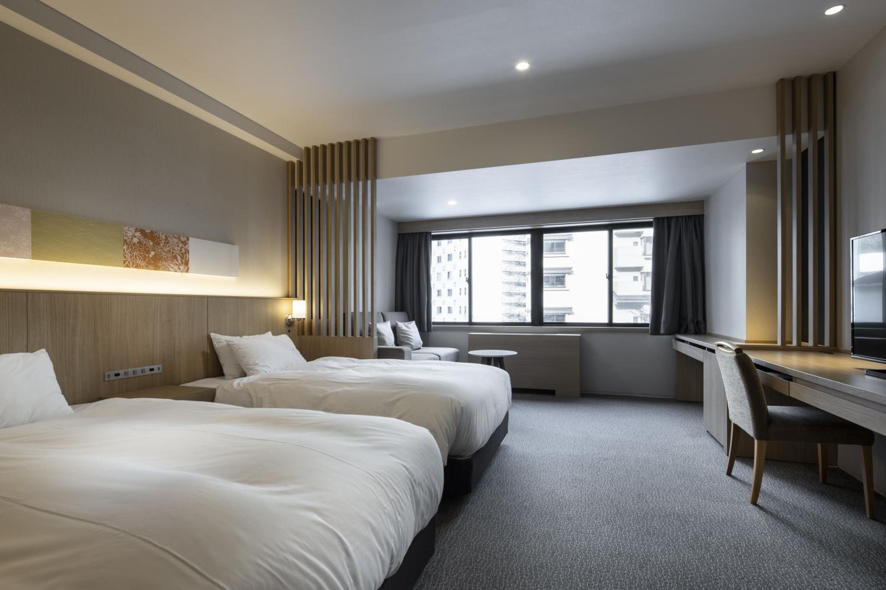 Superior, Single Bed, East Wing