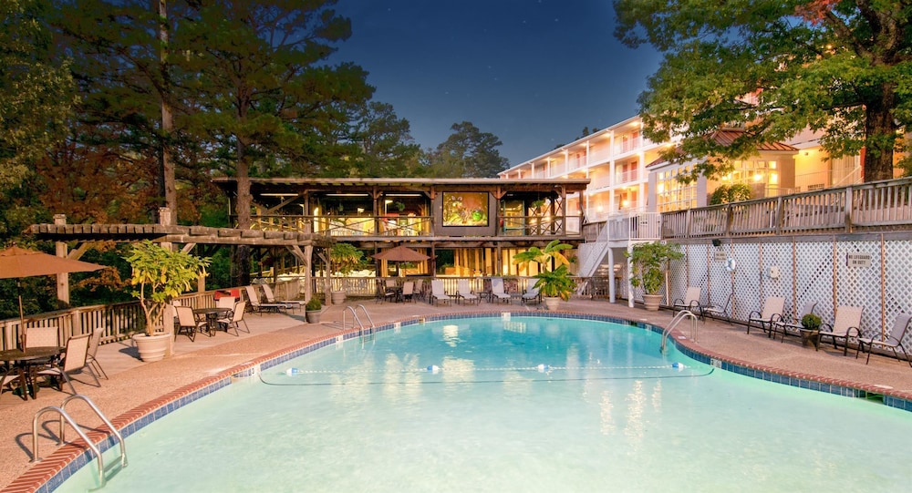 Best Western Inn of the Ozarks 4/32