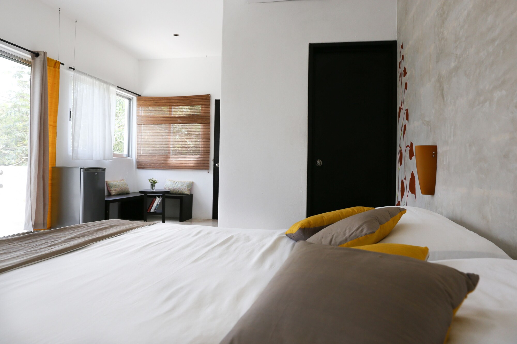 STANDARD, KING BED, HIGH FLOOR