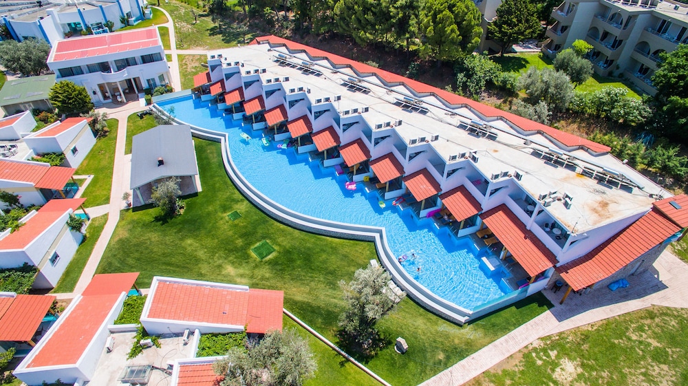 Lydia Maris Resort and Spa 54/58
