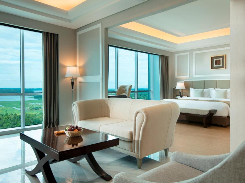 Grand, Lake, Suite