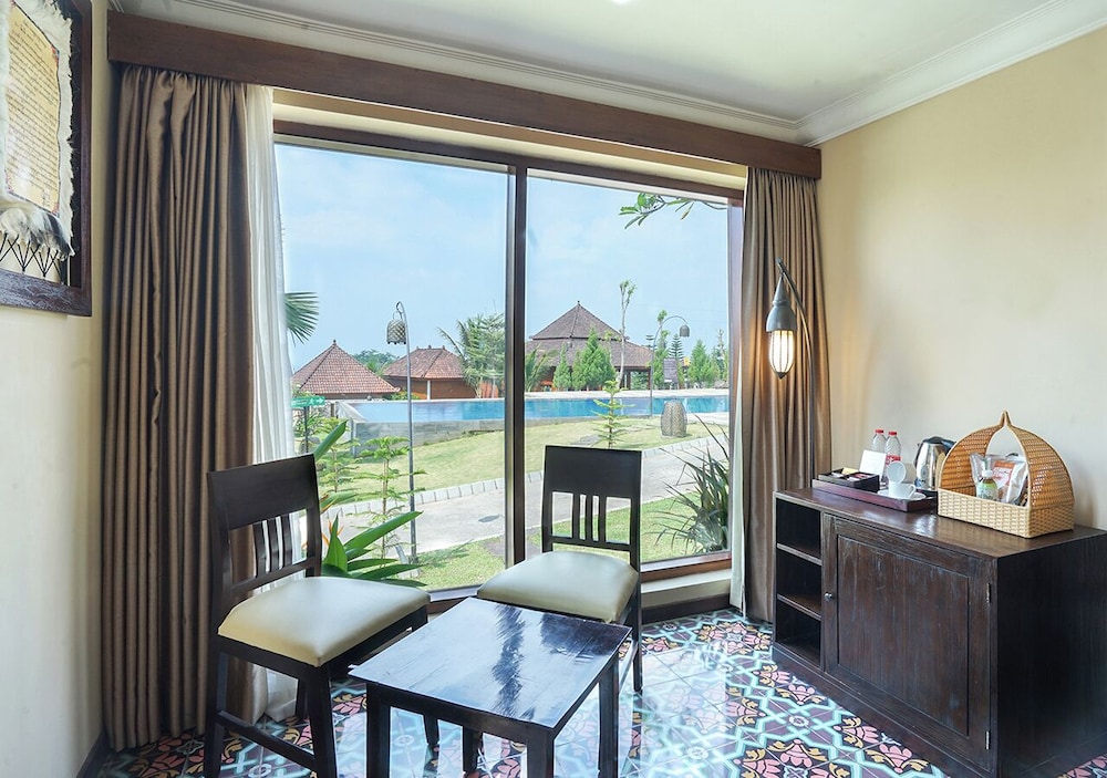 Shanaya Resort Malang 30/50