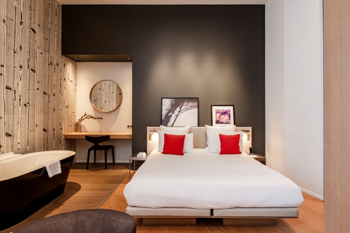 LE CINQ CODET 22/77