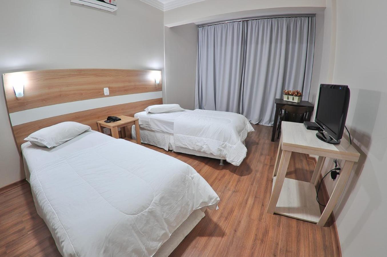 Turis Hotel - Passo Fundo 7/30