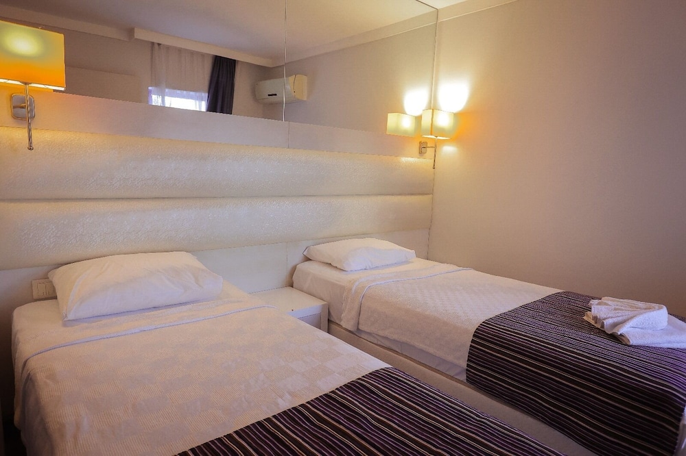 Gold Boutique Hotel 10/29