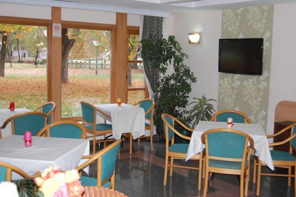 Hotel Kanet 14/20