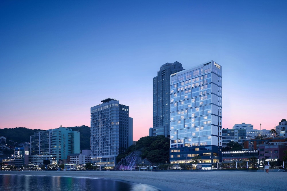 Fairfield by Marriott Busan Songdo Beach in BUSAN