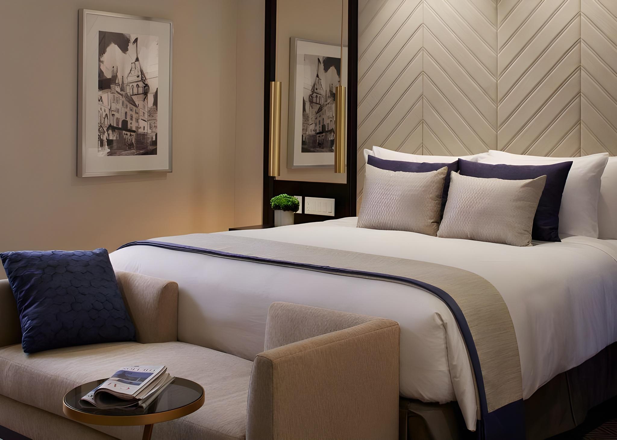 1 BEDROOM, METROPOLITAN, SUITE