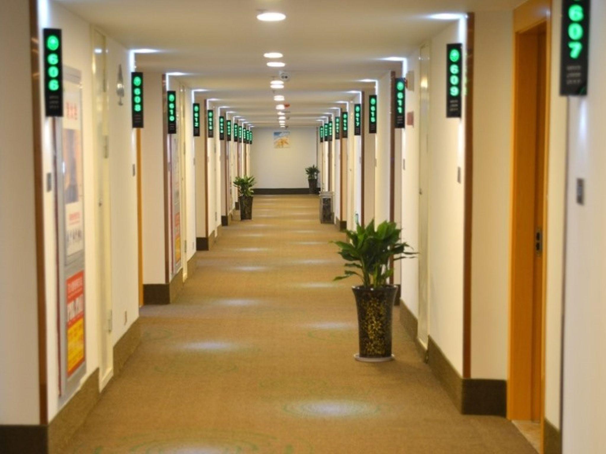 Greentree Inn Heze Shan County Huxi South Road Exp 27/30