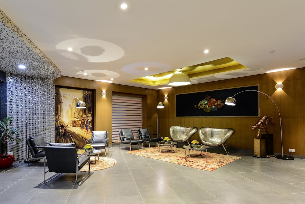 Howard Johnson by Wyndham Kolkata 56/66