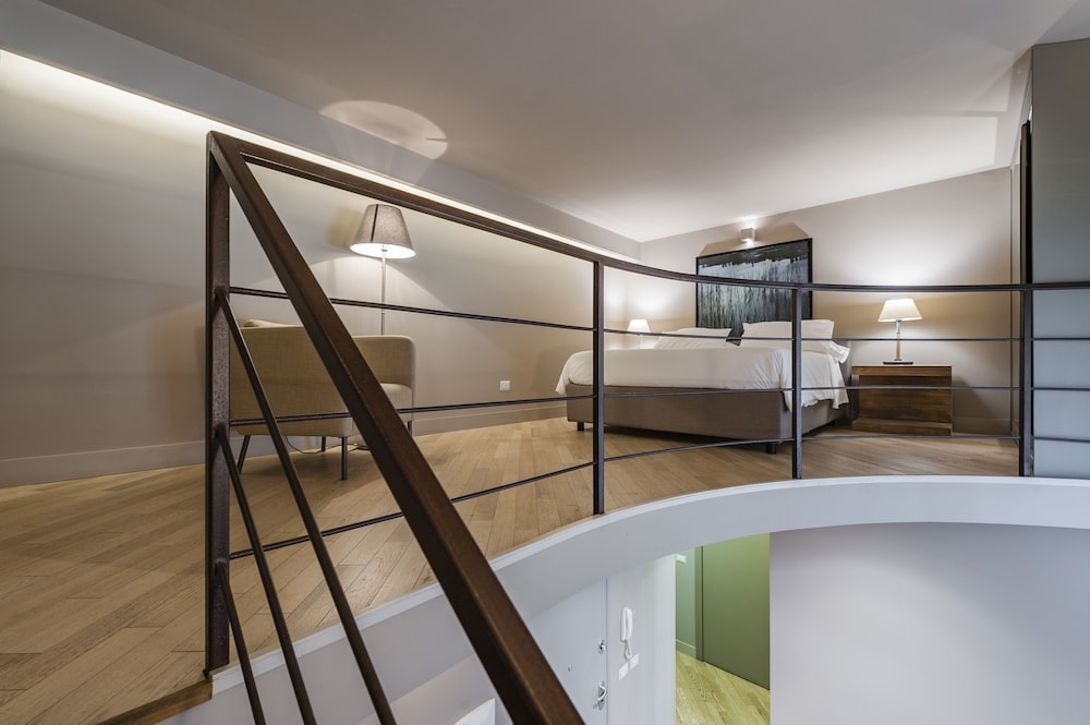 Ferrini Home 44/75