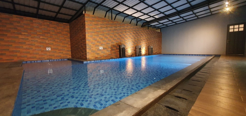Hotel Alia Boutique Pasar Baru 23/50