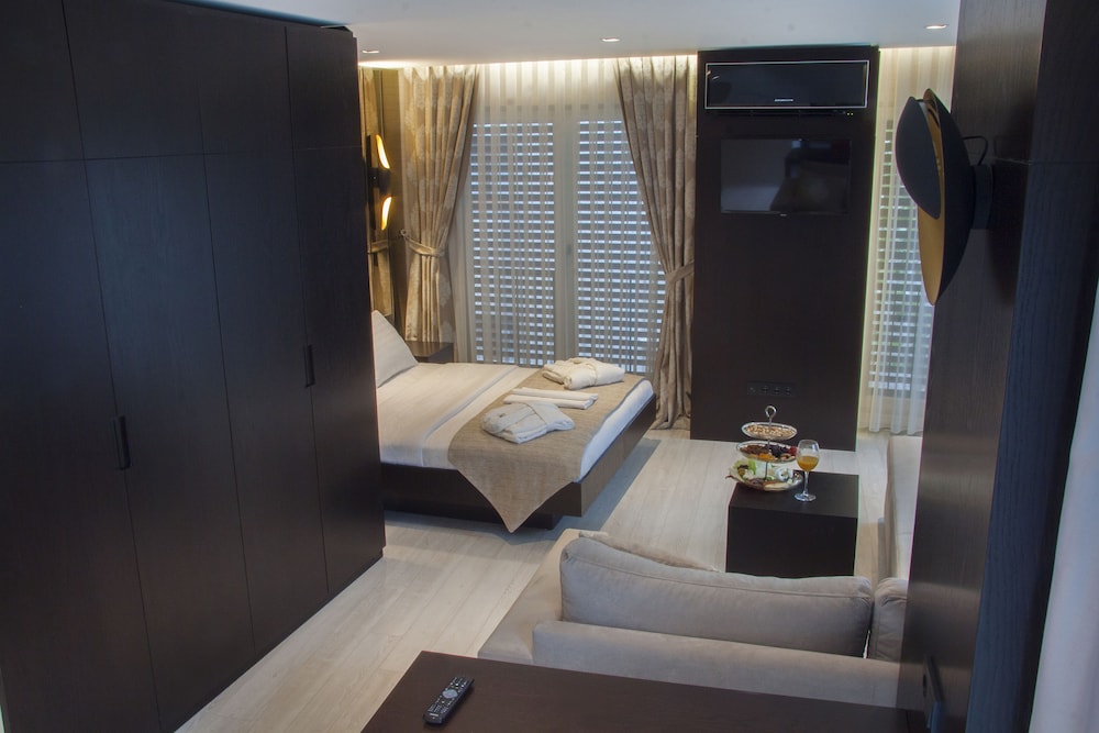 HOTEL BOSFORA 16/50