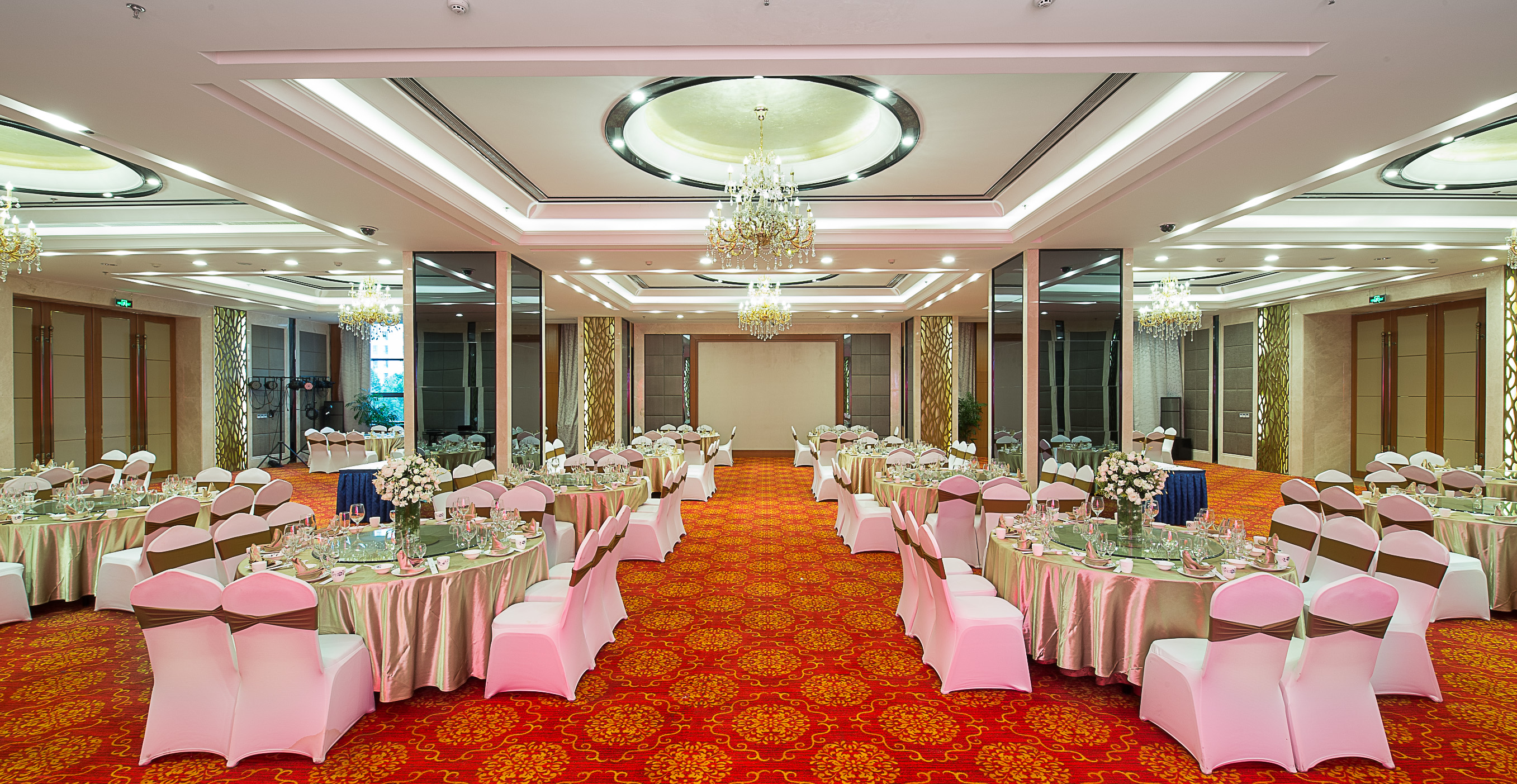 Qingdao Gloria Plaza Hotel 14/22