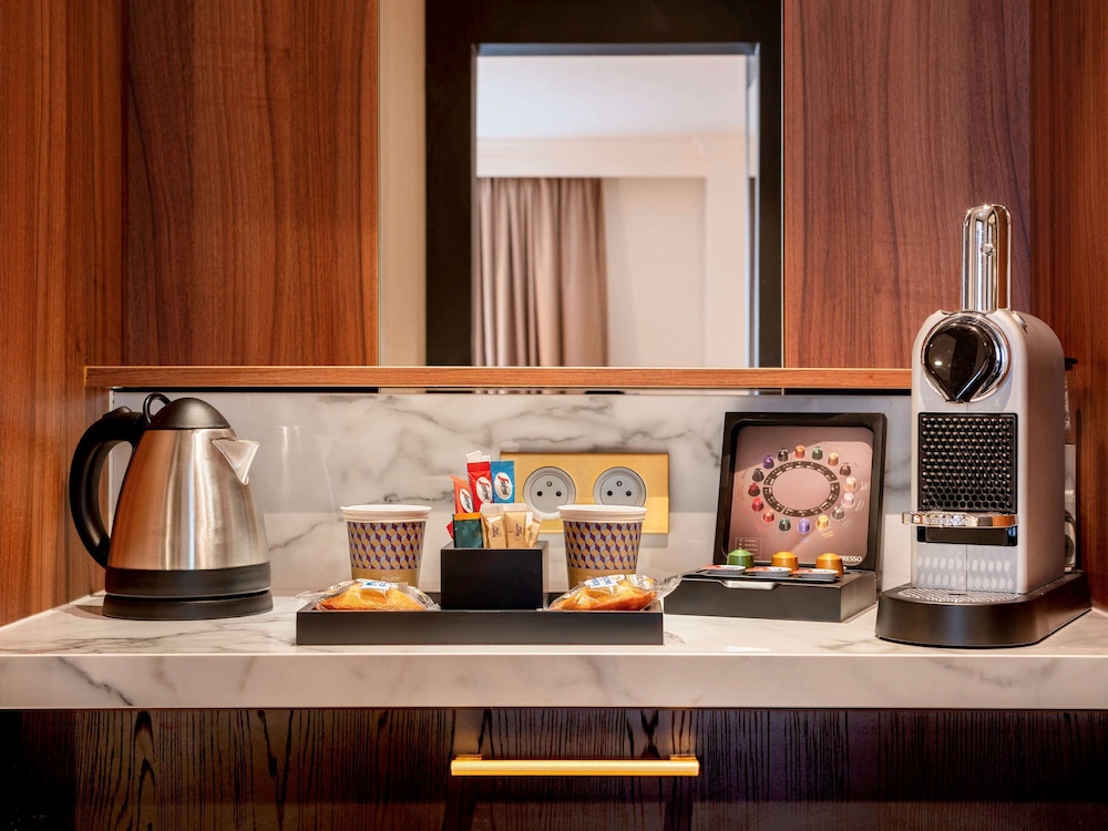 Mercure Versailles Paris Ouest 68/76