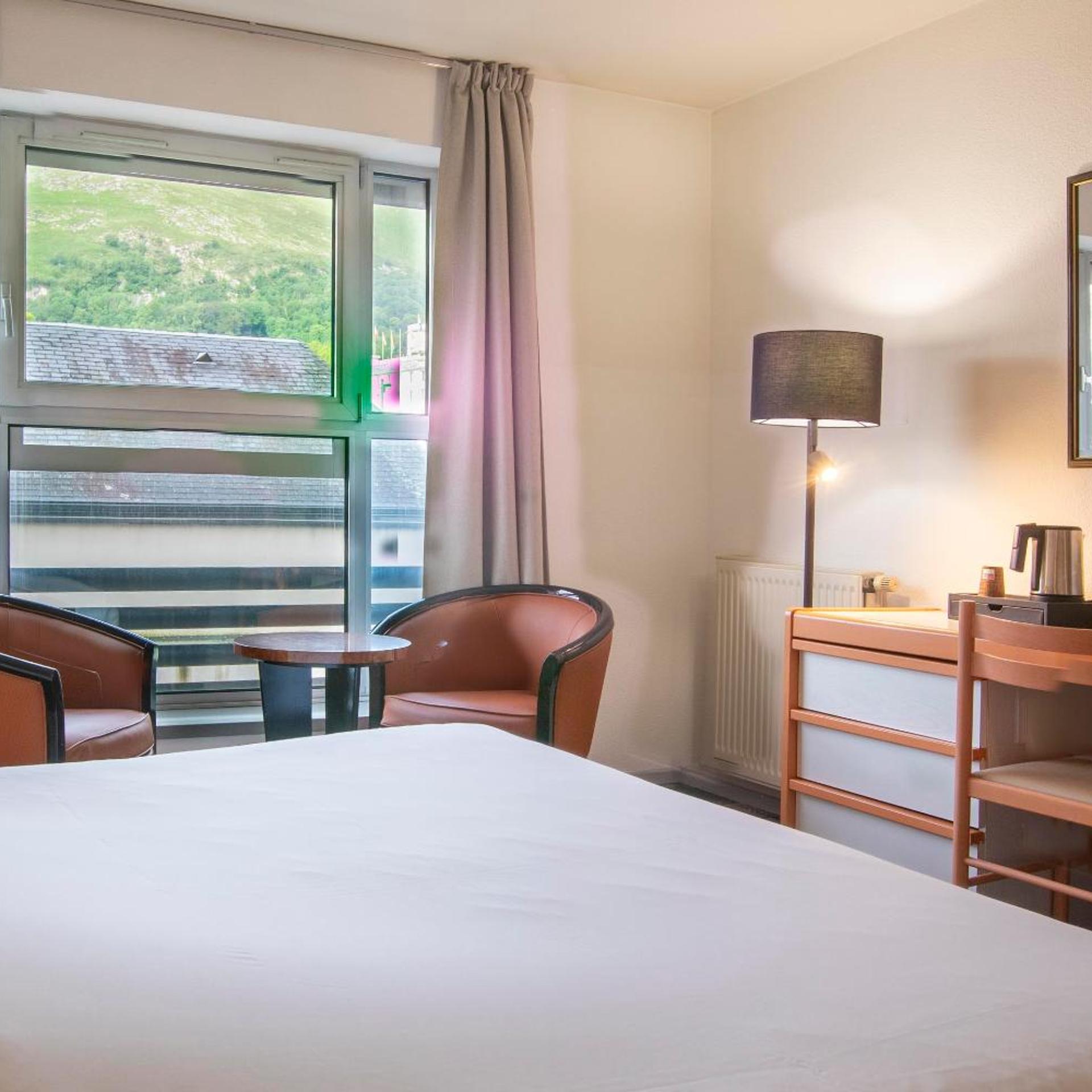 غرفة سوبيريور بسرير كينج، Hotel Paradis De Lourdes 10/10