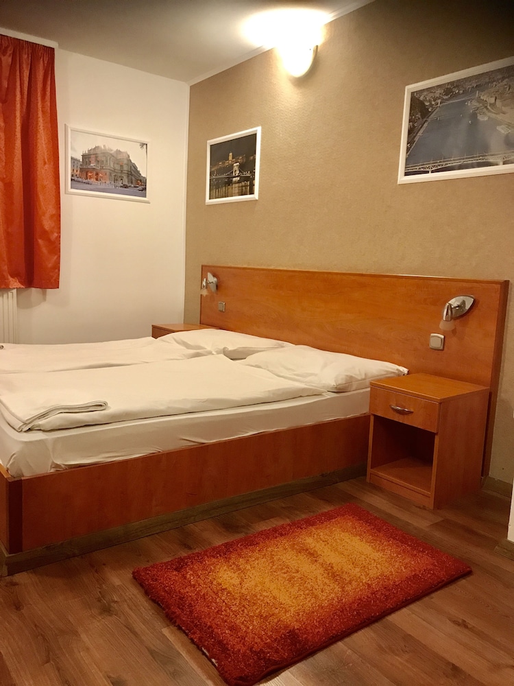 Easy Star Hotel 27/51