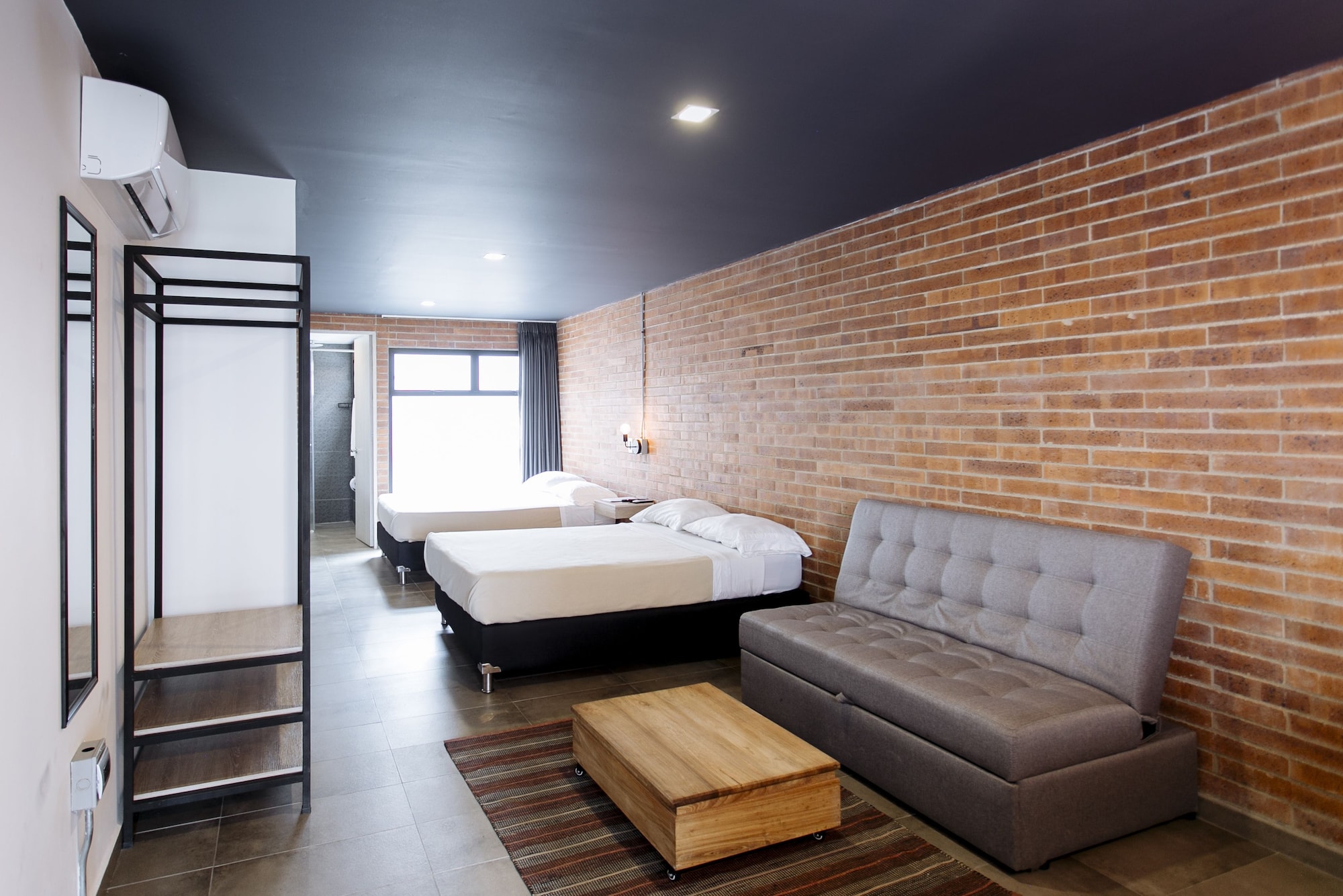 Loft, 2 Double Beds, Sofa 5/10
