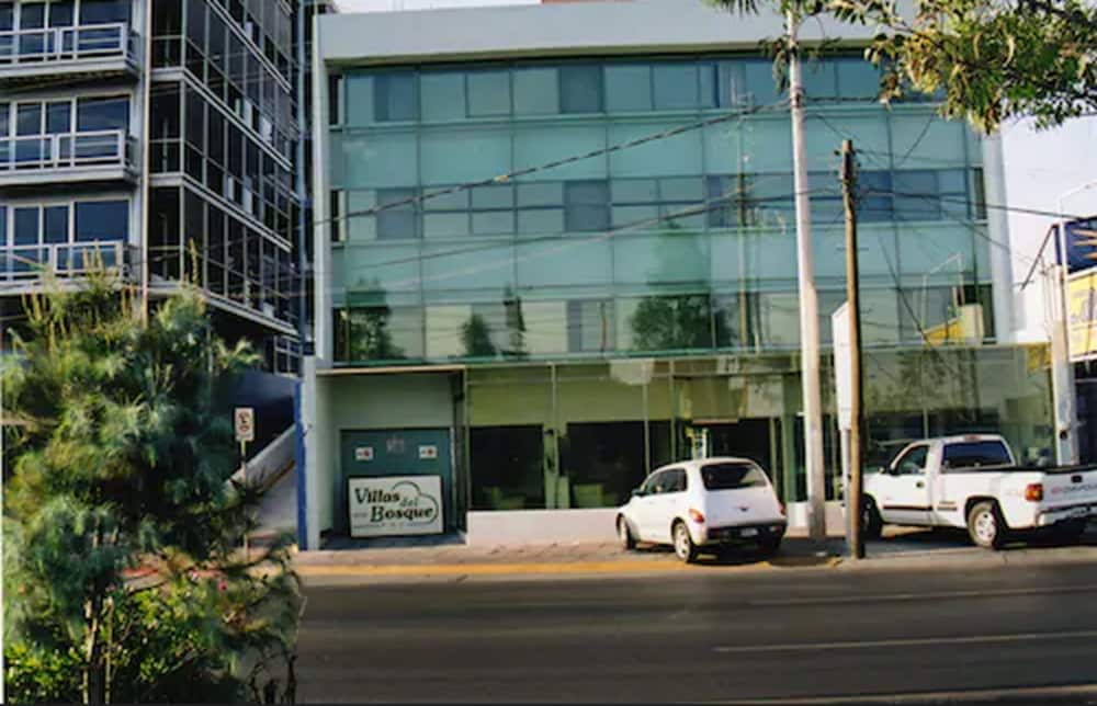 Hotel Villas del Bosque 1/27