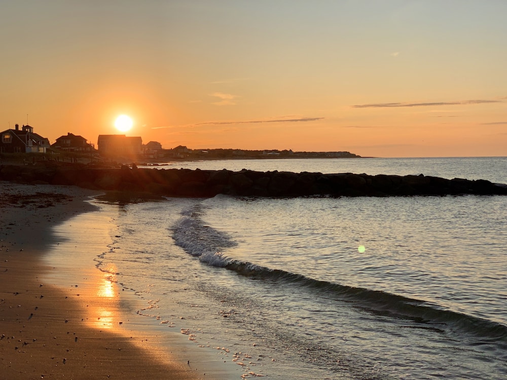 Lighthouse Inn 43/50