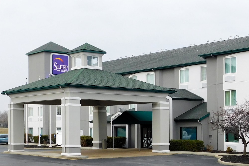 Sleep Inn & Suites Oregon OH 1/32