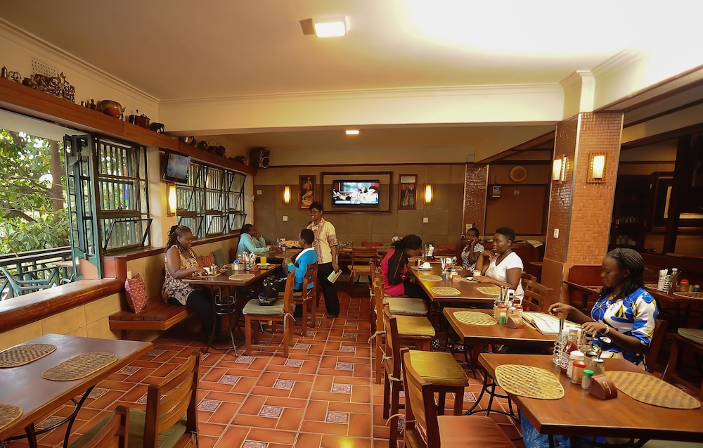 The Kenya Comfort Hotel Suites 72/78