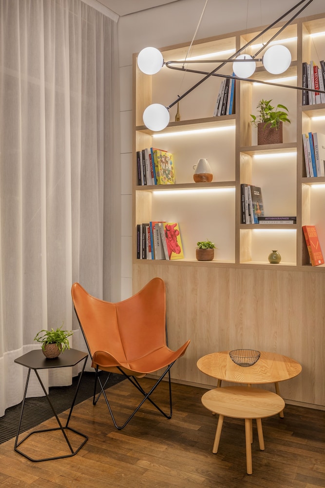 Innside By Melia Dusseldorf Seestern 7/61