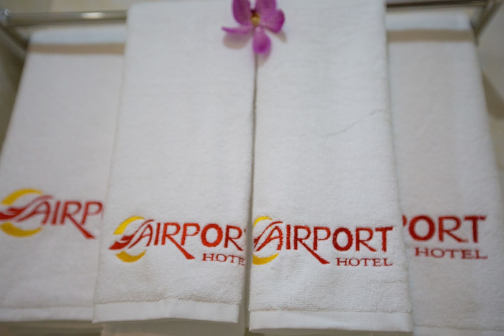 The Airport Hotel 39/47