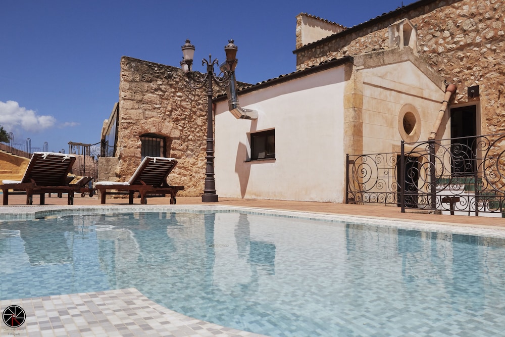 GRAND HOTEL LA BATIA 4/60