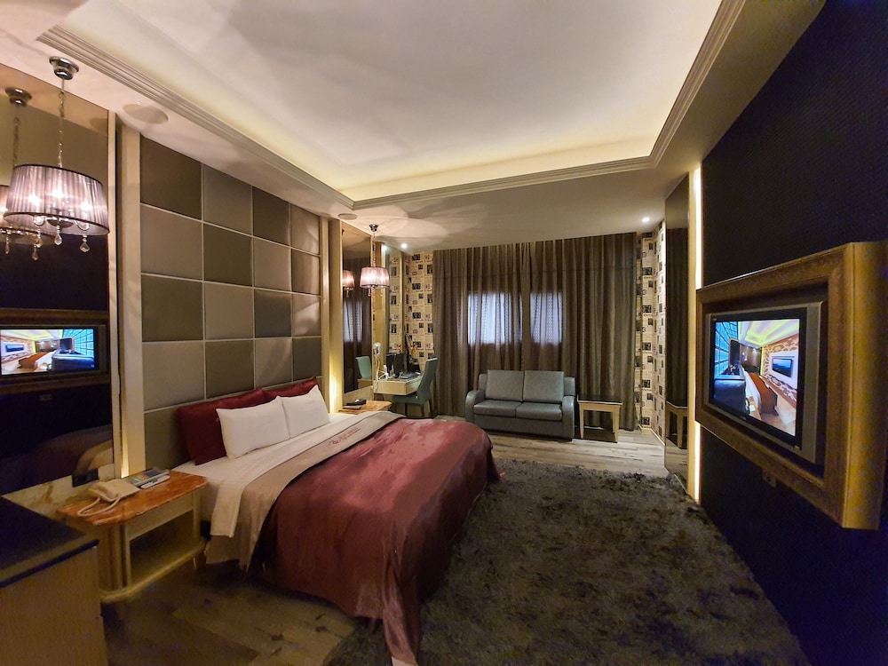Jin Sha Motel 12/49