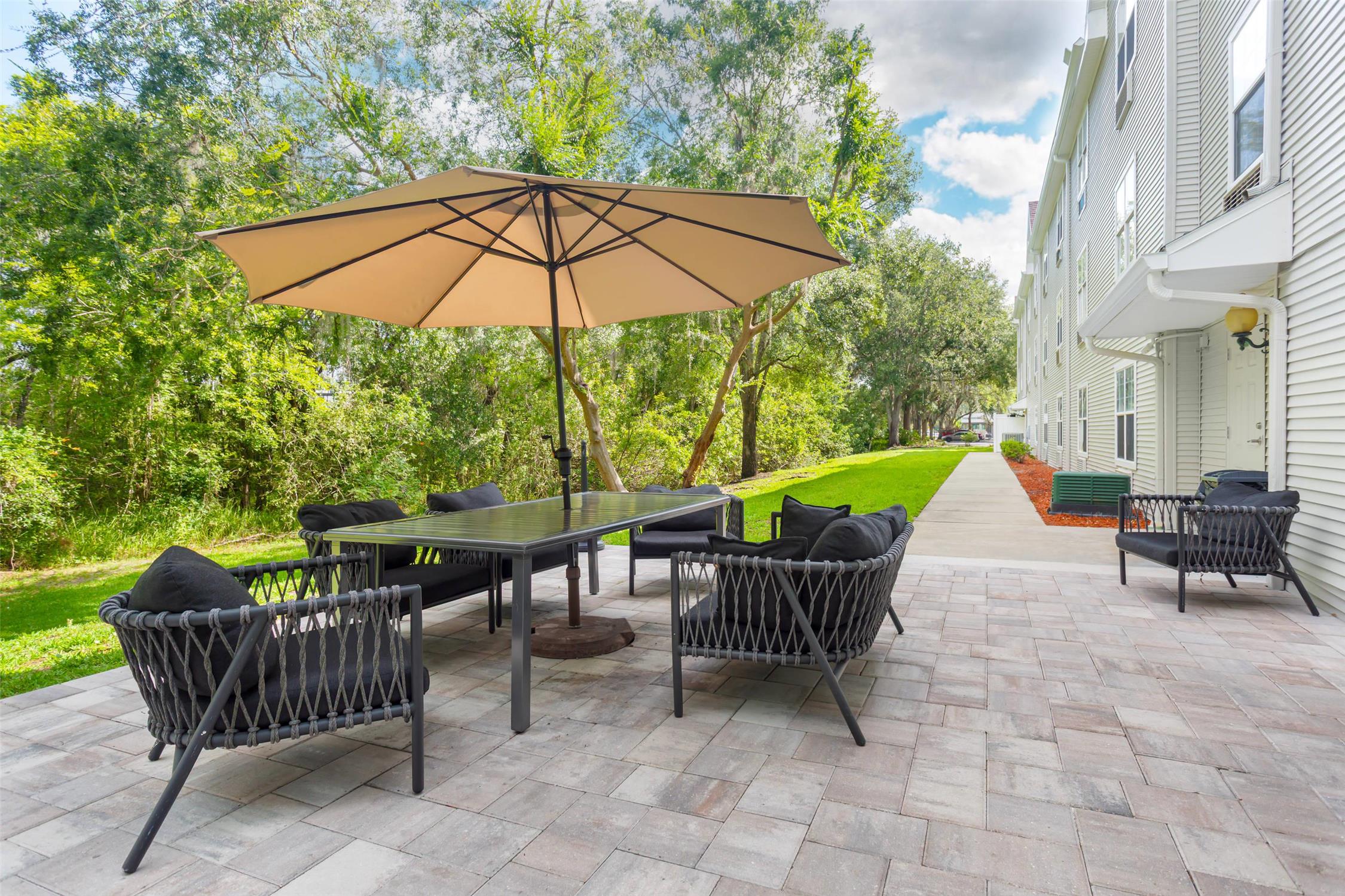 MainStay Suites Tampa Moffitt-USF 18/18