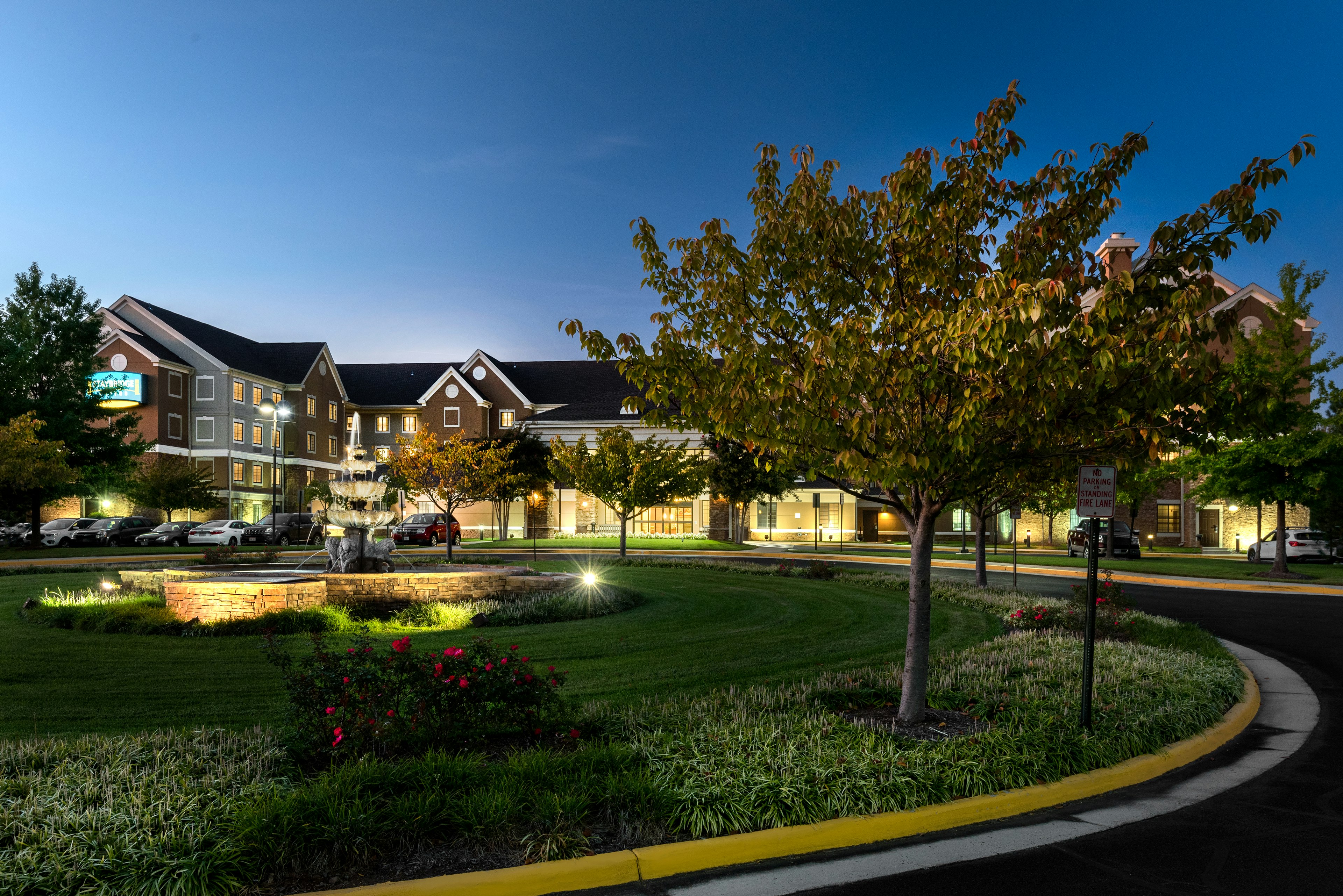 STAYBRIDGE SUITES CHANTILLY - DULLES AIRPORT 69/73